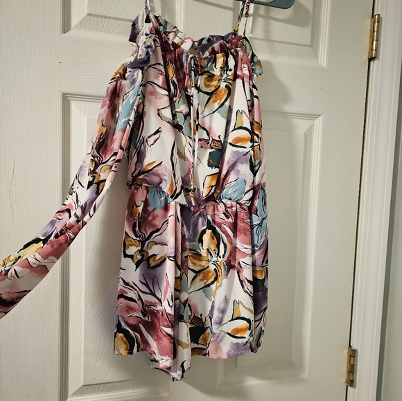 Floral Romper - Picture 1 of 2